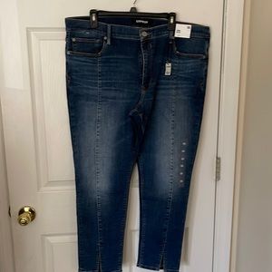 NWT Express Legging Mid Rise Jeans